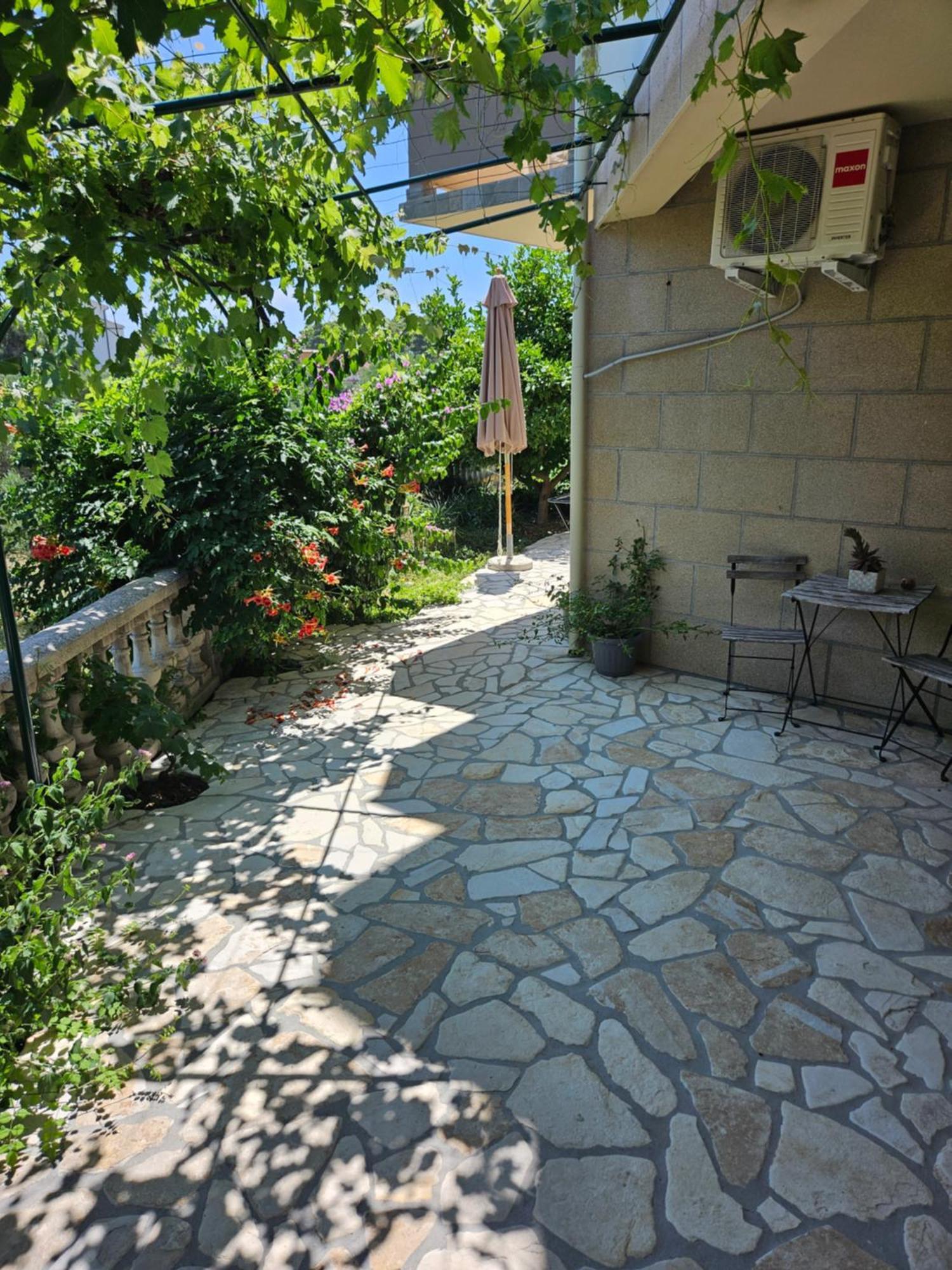Apartmani Tatjana Rab Town Kültér fotó